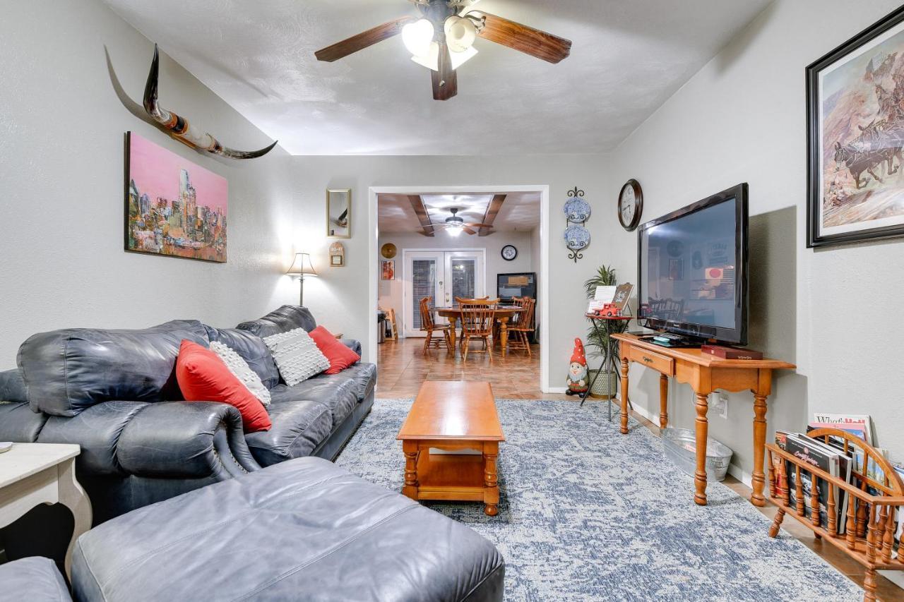Arlington Home With Patio, Walk To Atandt Stadium! 외부 사진